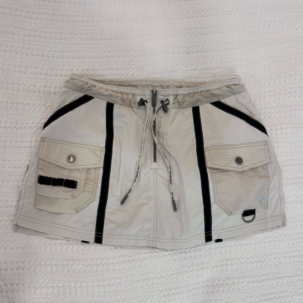 NWOT FP Movement by Free People Moonbeam Cargo Skort in Muted Beige
